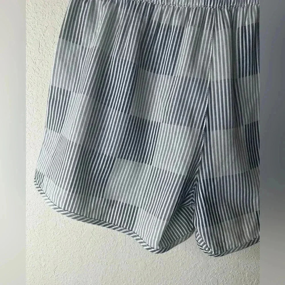Madewell Pull-On Shorts in Striped Check w/ pockets size XS - Picture 4 of 6